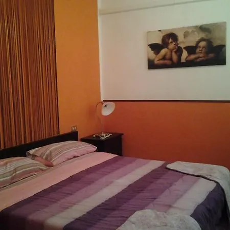 Апартаменты Emerald Fields *